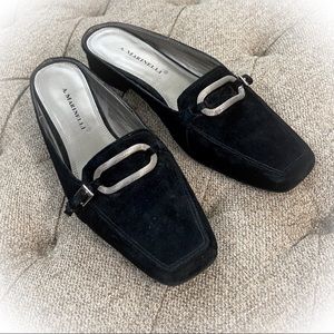💕A. Marinelli Black Slip on Loafers💕